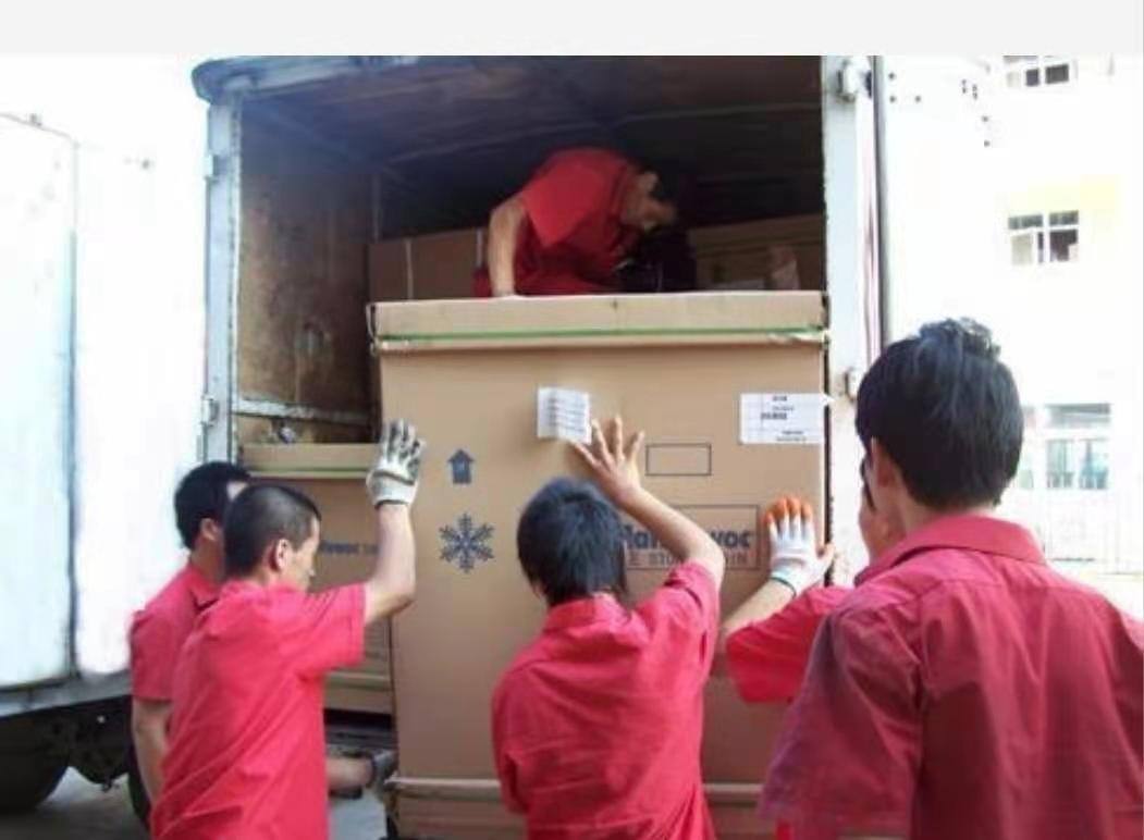 專業承接家(jiā)庭、精品搬家(jiā)、企業公司單位學校(xiào) 專業承接家(jiā)庭、精品搬家(jiā)、企業公司單位學校(xiào)